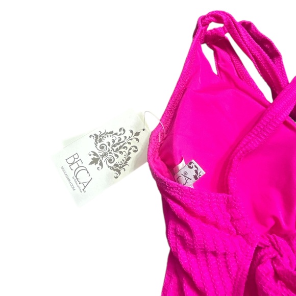 BECCA Line in sand Pink Cut Out Textured One Piece Swimsuit Size Large NWT - Picture 5 of 8